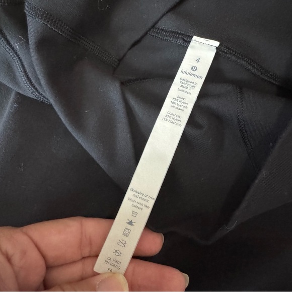 Lululemon Wunder Under Pant (Hi-Rise) *Tech Mesh 28" - Picture 7 of 9